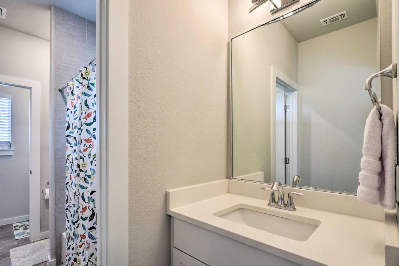 Gorgeous Georgetown Home, Walk To The Square! Esterno foto